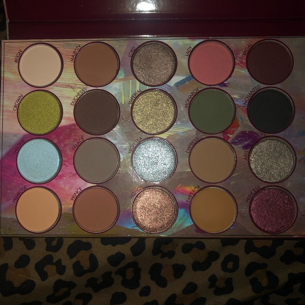 Bh cosmetics royal affair palette NEW